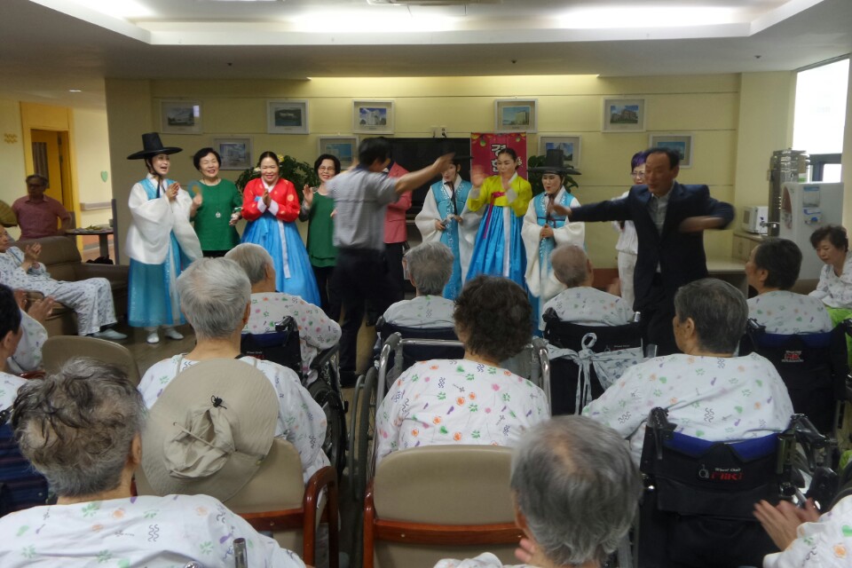 5월 경헌 예술단 공연